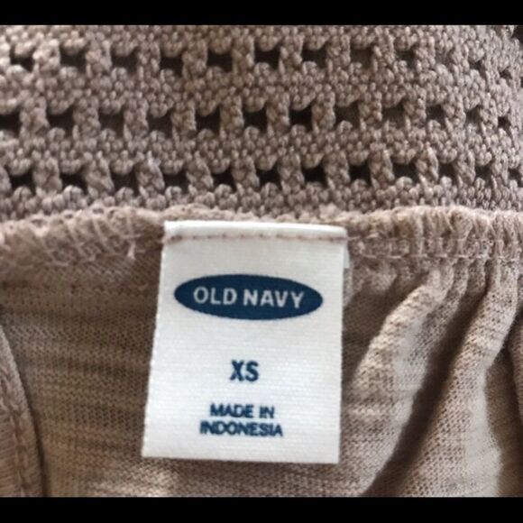 Old Navy XS NWT Tan Cotton Top With Lace - Picture 4 of 4